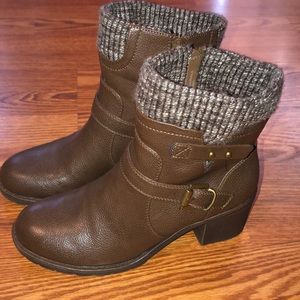 BROWN baretraps booties SO COMFY!!